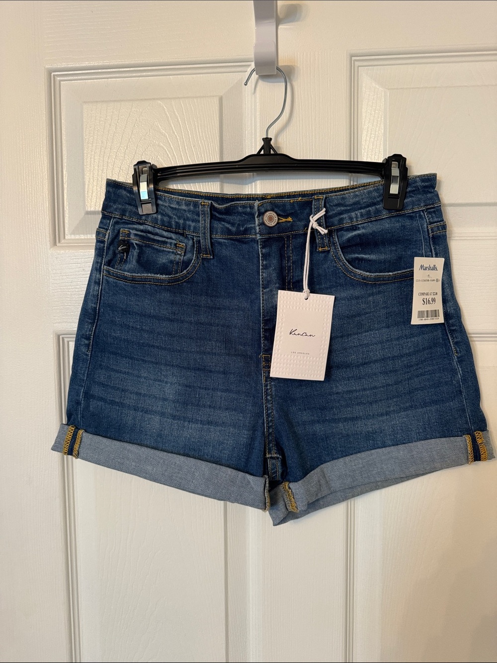 Blue stretchy cuffed jean shorts